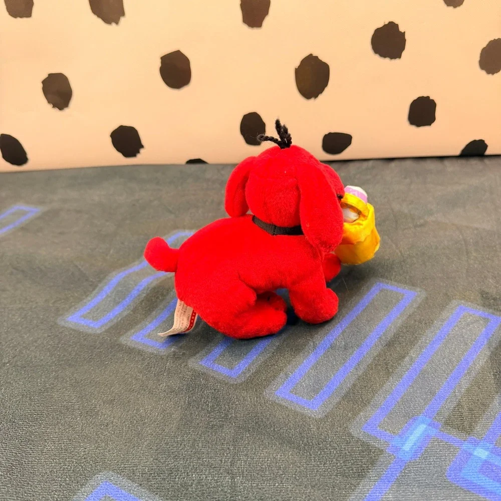 Scholastic Clifford The Big Red Dog Plush Kids Red Easter Basket Eggs